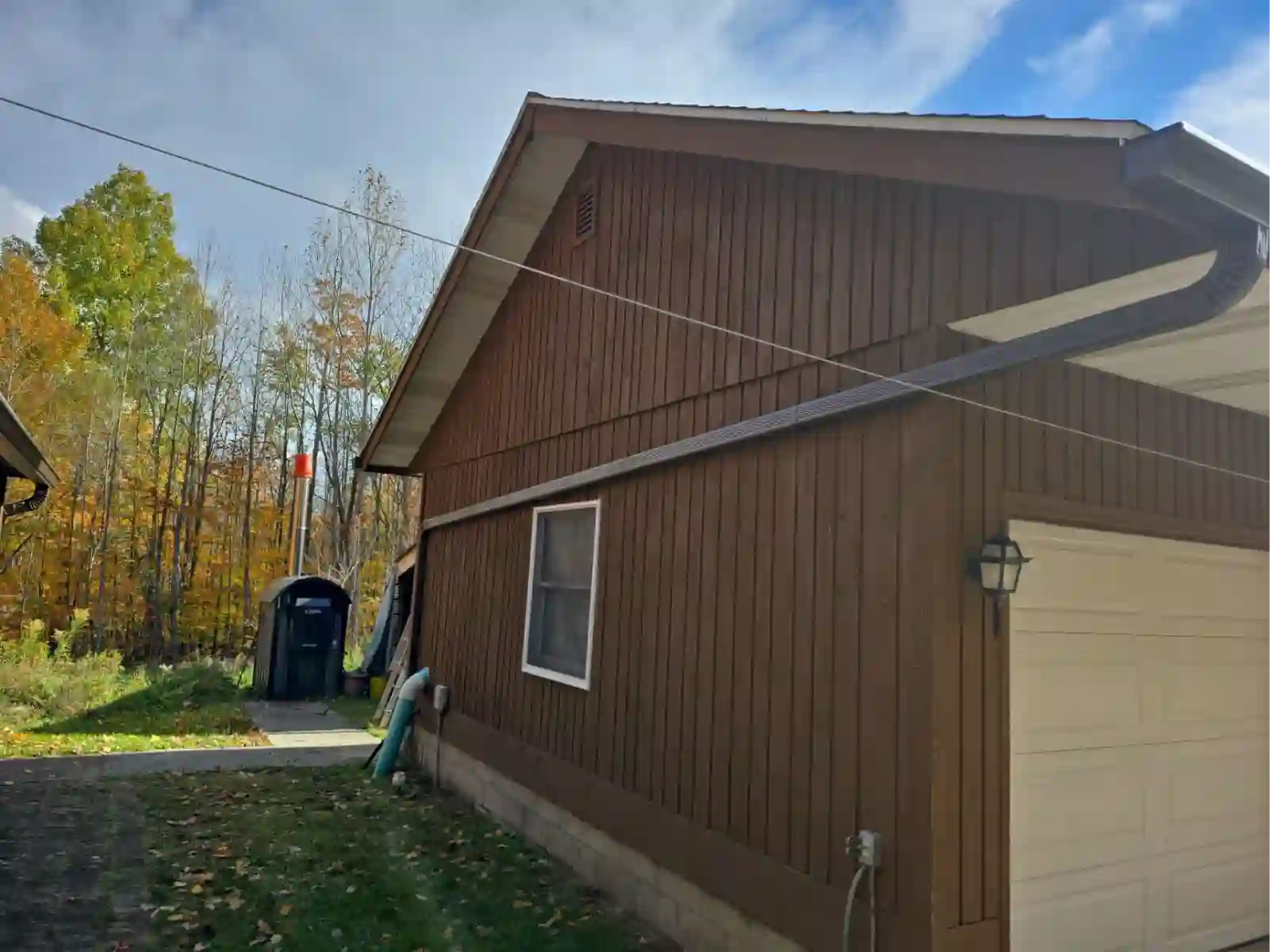 Completed exterior project by Leading Edge Gutters in Northern Michigan, photo 5