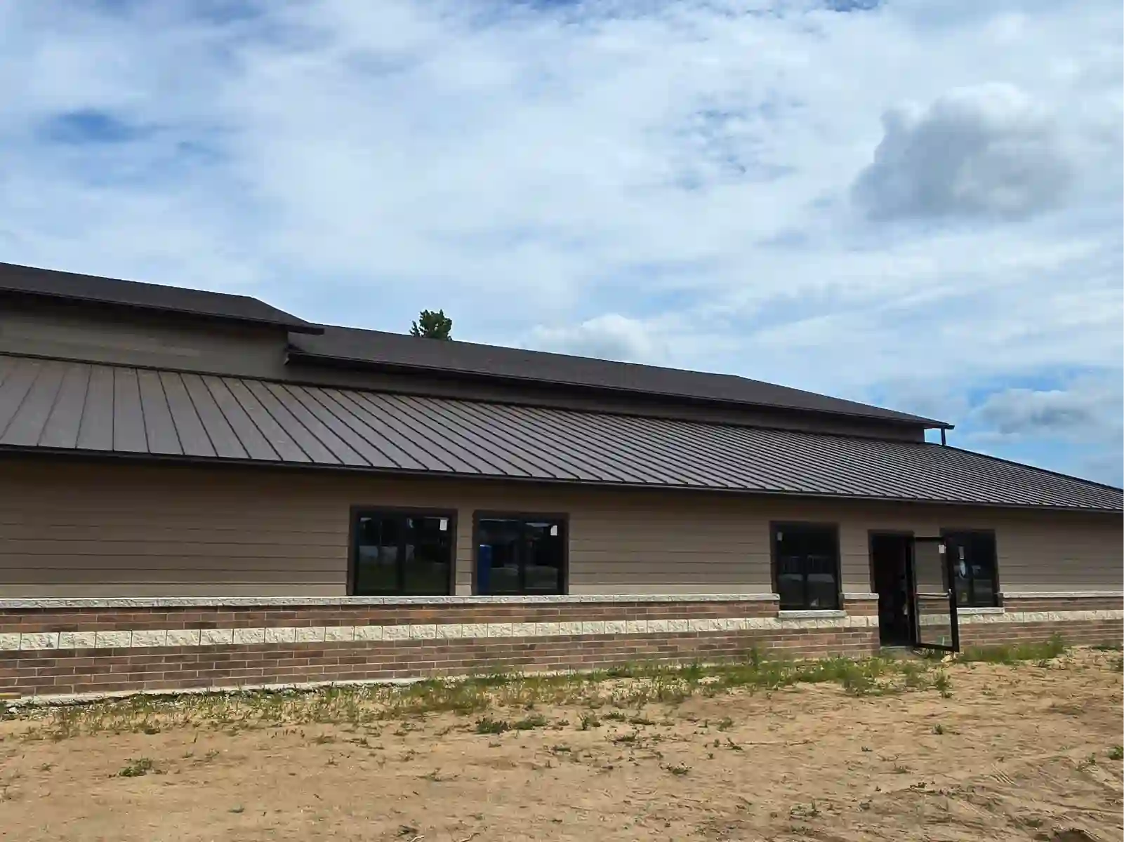 Completed exterior project by Leading Edge Gutters in Northern Michigan, photo 23