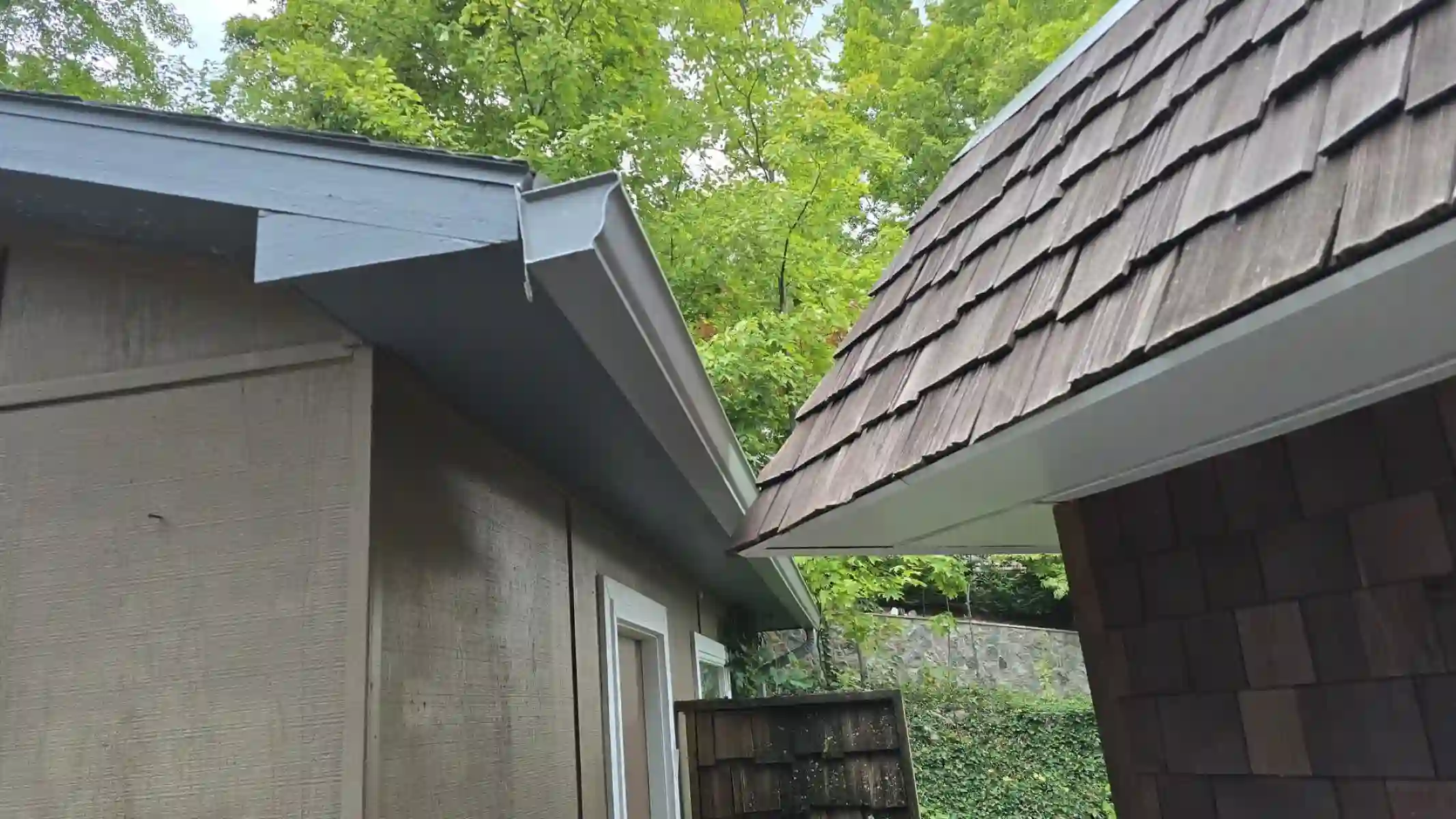 Completed exterior project by Leading Edge Gutters in Northern Michigan, photo 27