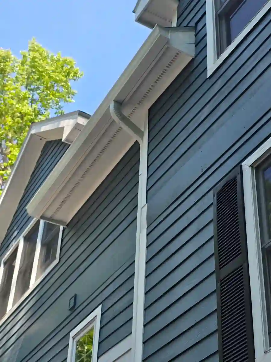 Completed exterior project by Leading Edge Gutters in Northern Michigan, photo 28