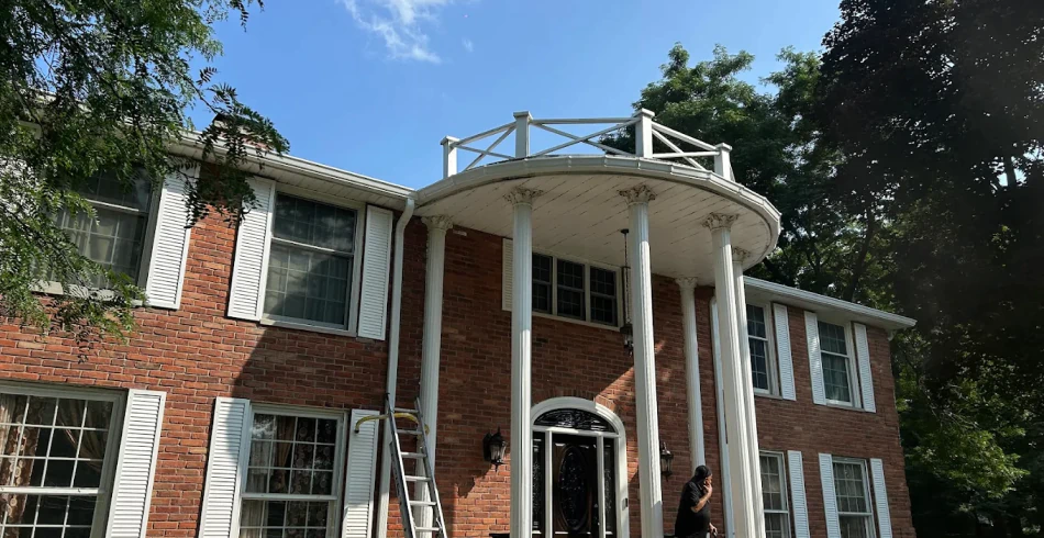 Gutter Guard Installation 2